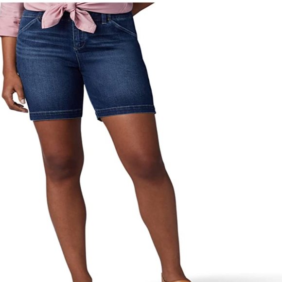 NWOT Lee Womens Regular Fit Chino Walkshort jeans - Picture 2 of 8